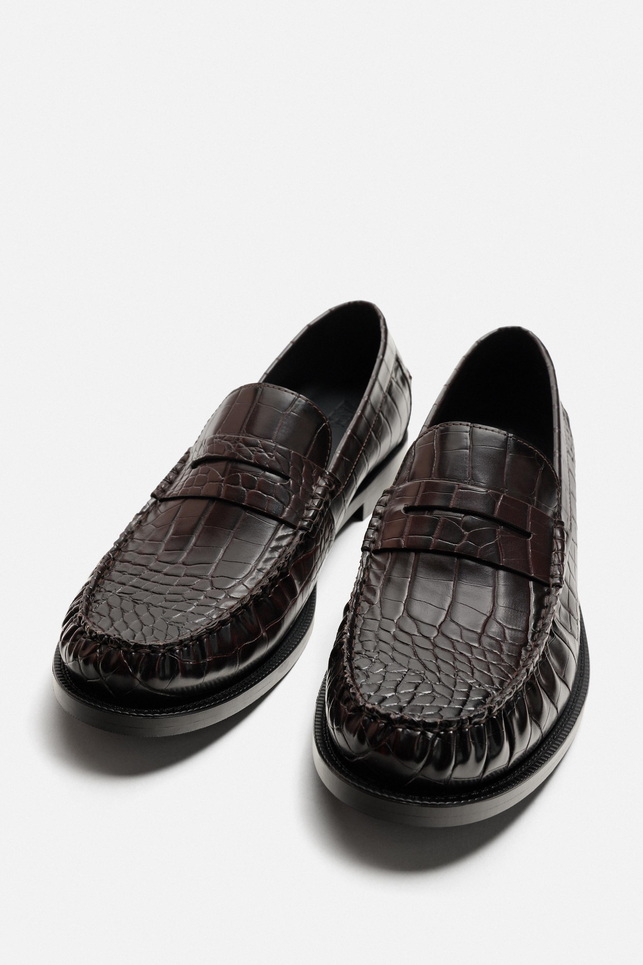 CROCODILE-EFFECT LOAFERS